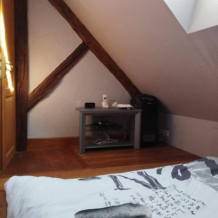 Charmante Petite Maison De Bourg Διαμέρισμα Autry-le-Chatel Εξωτερικό φωτογραφία